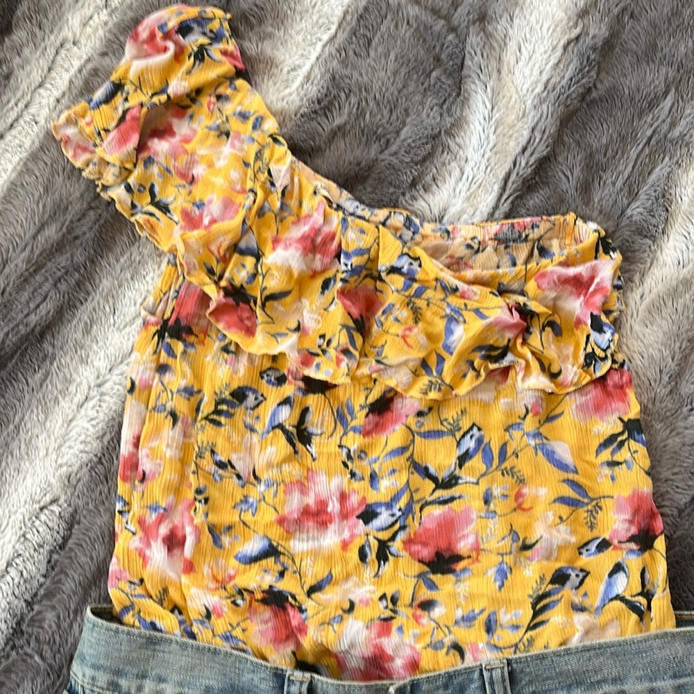 Summer -off the shoulder- top